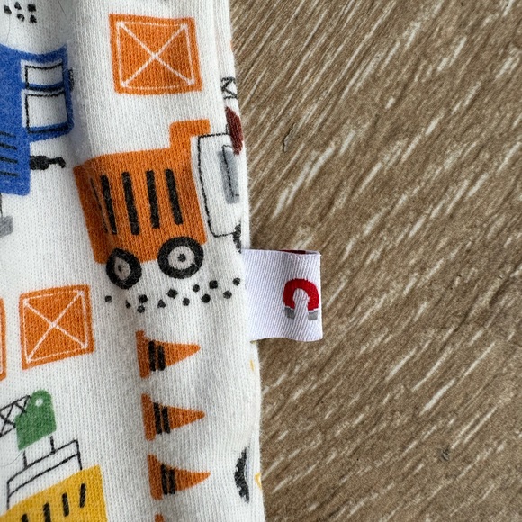 E=mc Magnetic Baby Pajamas - Picture 4 of 4